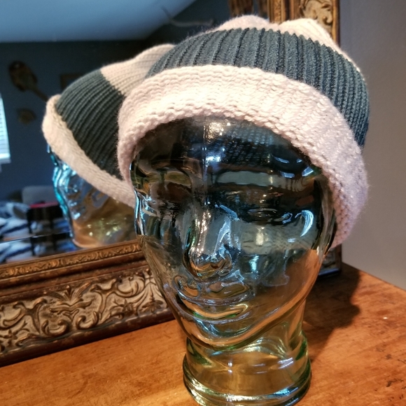 Stocking Hat - Picture 2 of 3